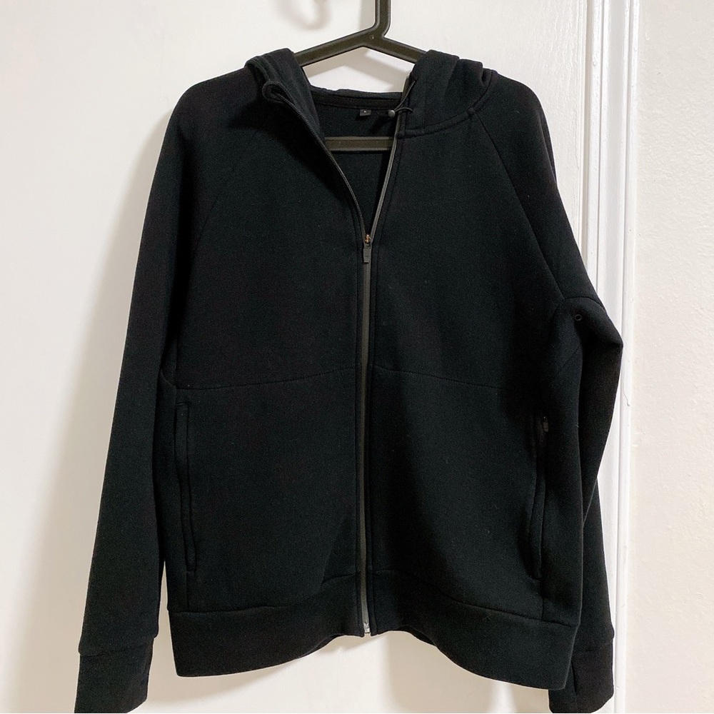 Pre-Loved MUJI Men Water Repellent Zip Hoody.